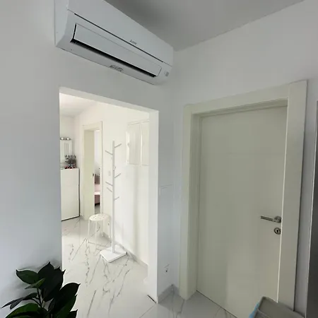 Apartment Garden Vodice